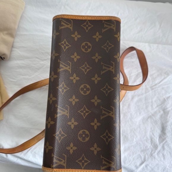 Louis Vuitton Monogram Popincourt Haut - Picture 13 of 16